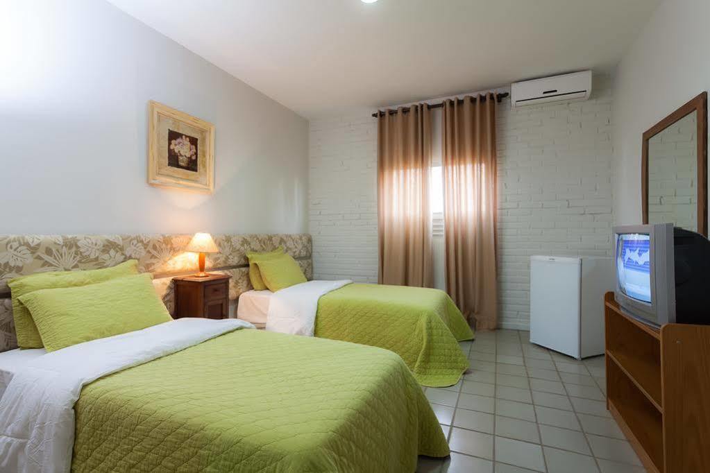 Hotel Tavares Correia 加拉尼温斯 外观 照片